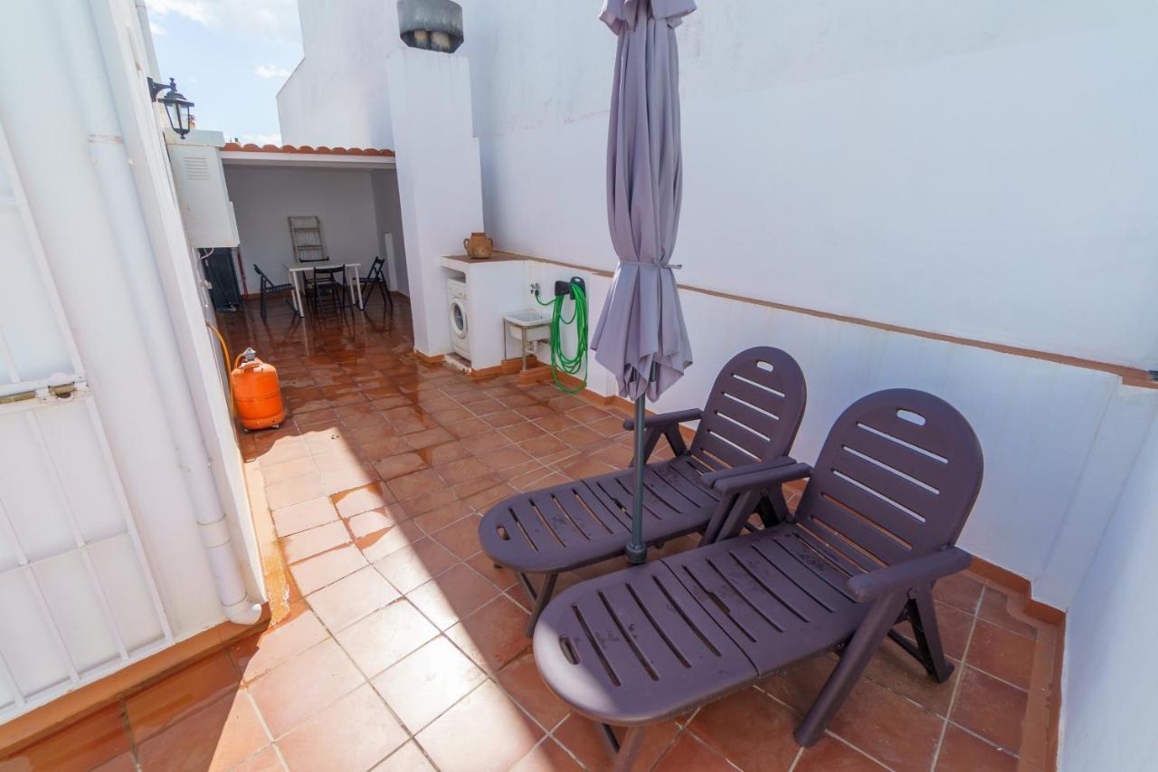 RentalSevilla Luminoso apartamento con terraza a orillas del río Sevilha Exterior foto