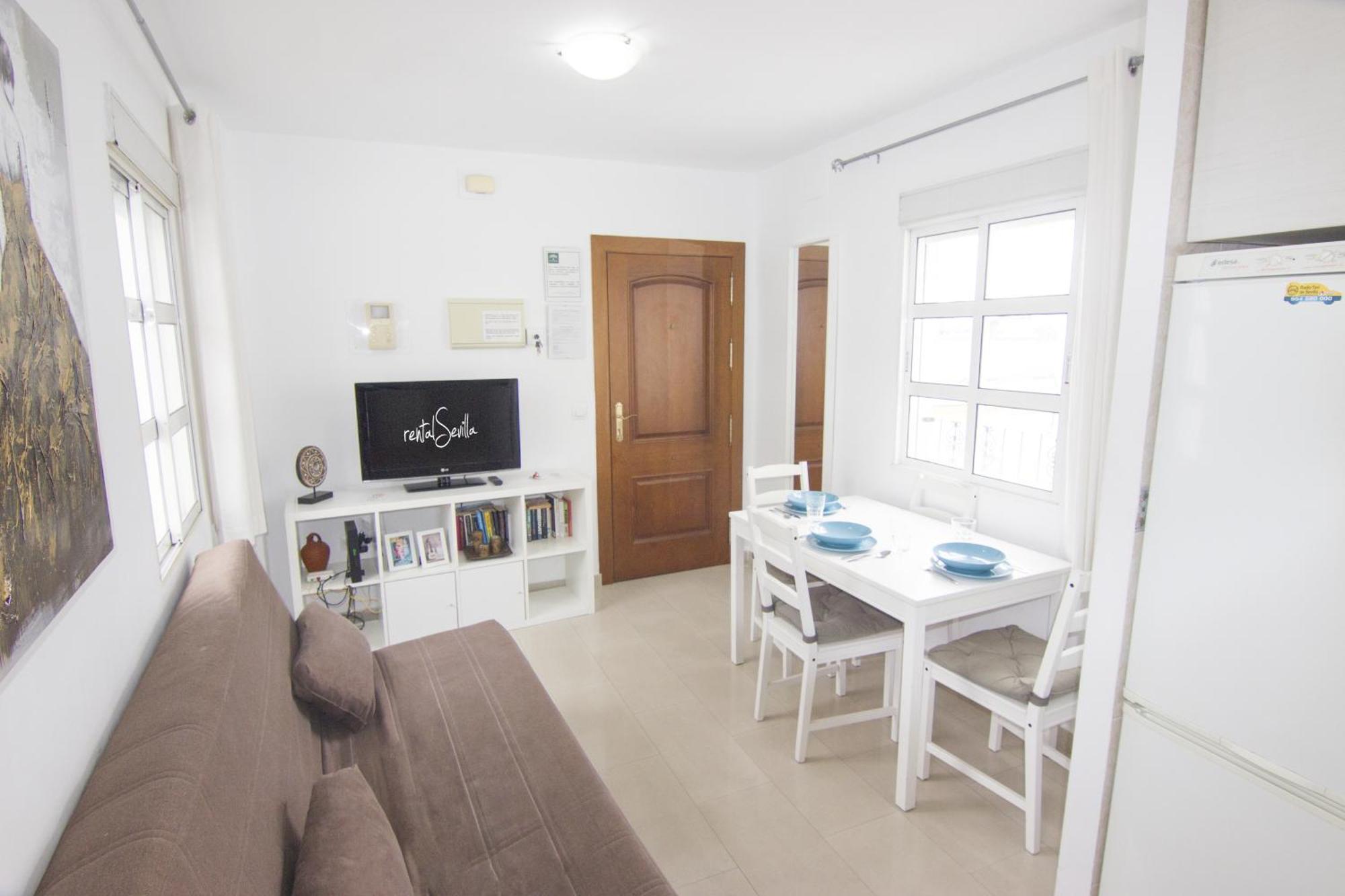 RentalSevilla Luminoso apartamento con terraza a orillas del río Sevilha Exterior foto